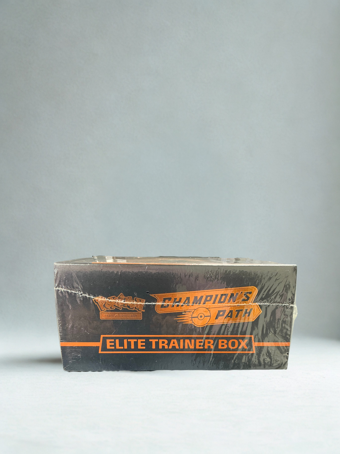 Pokémon TCG: Champion's Path Elite Trainer Box