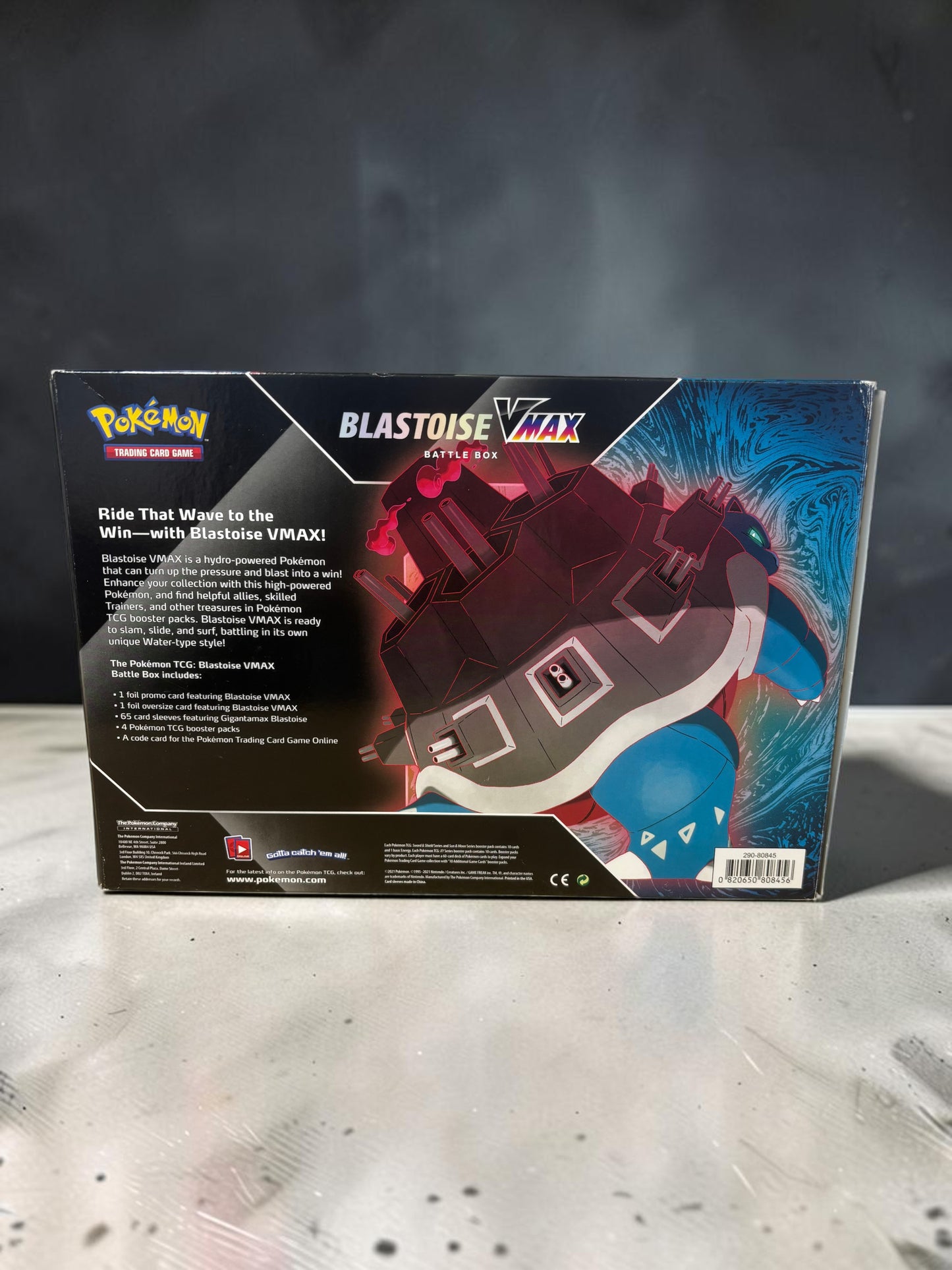 Pokémon TCG: Blastoise VMAX Battle Box
