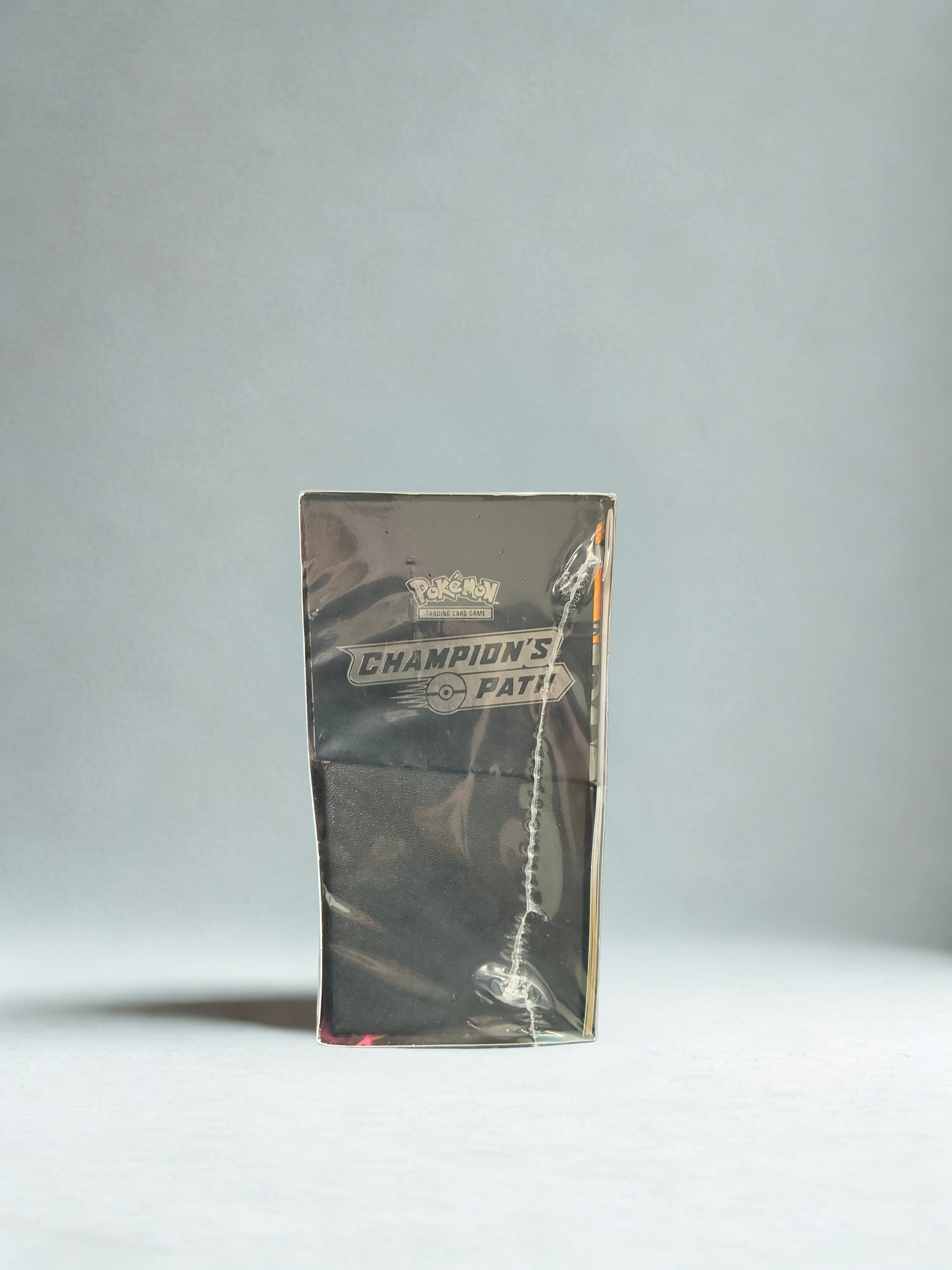 Pokémon TCG: Champion's Path Elite Trainer Box