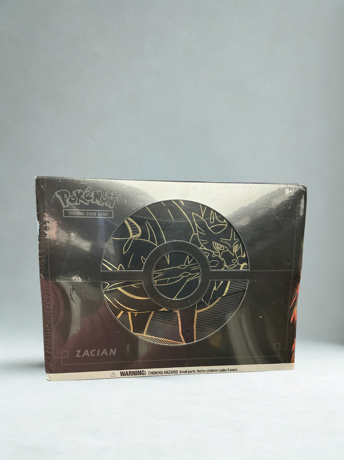 Pokémon TCG: Sword & Shield Elite Trainer Box Plus - Zacian