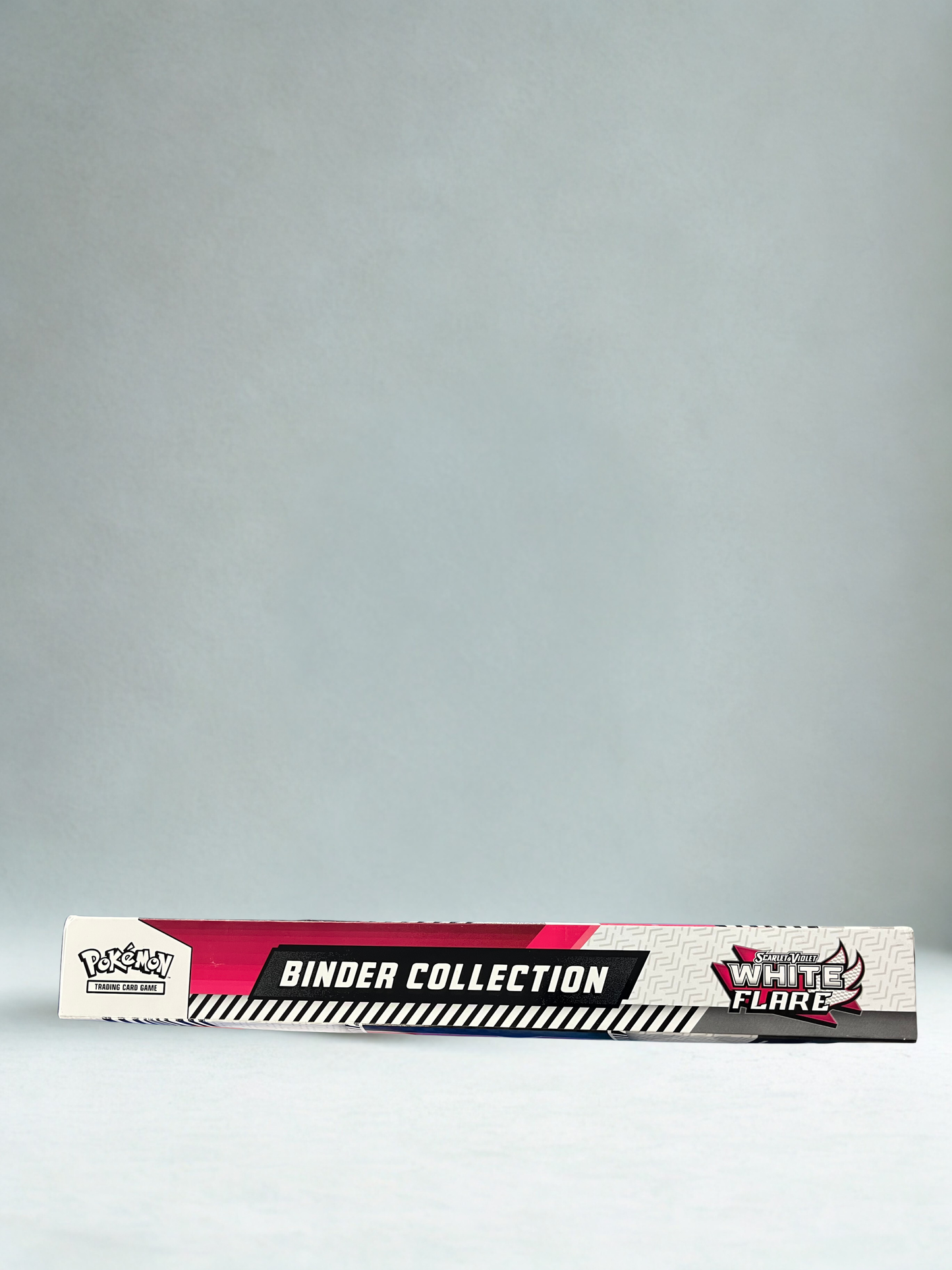 Pokémon TCG: White Flare Binder Collection - SV: White Flare
